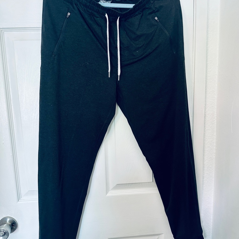 Vuori Black Joggers with White Drawstring